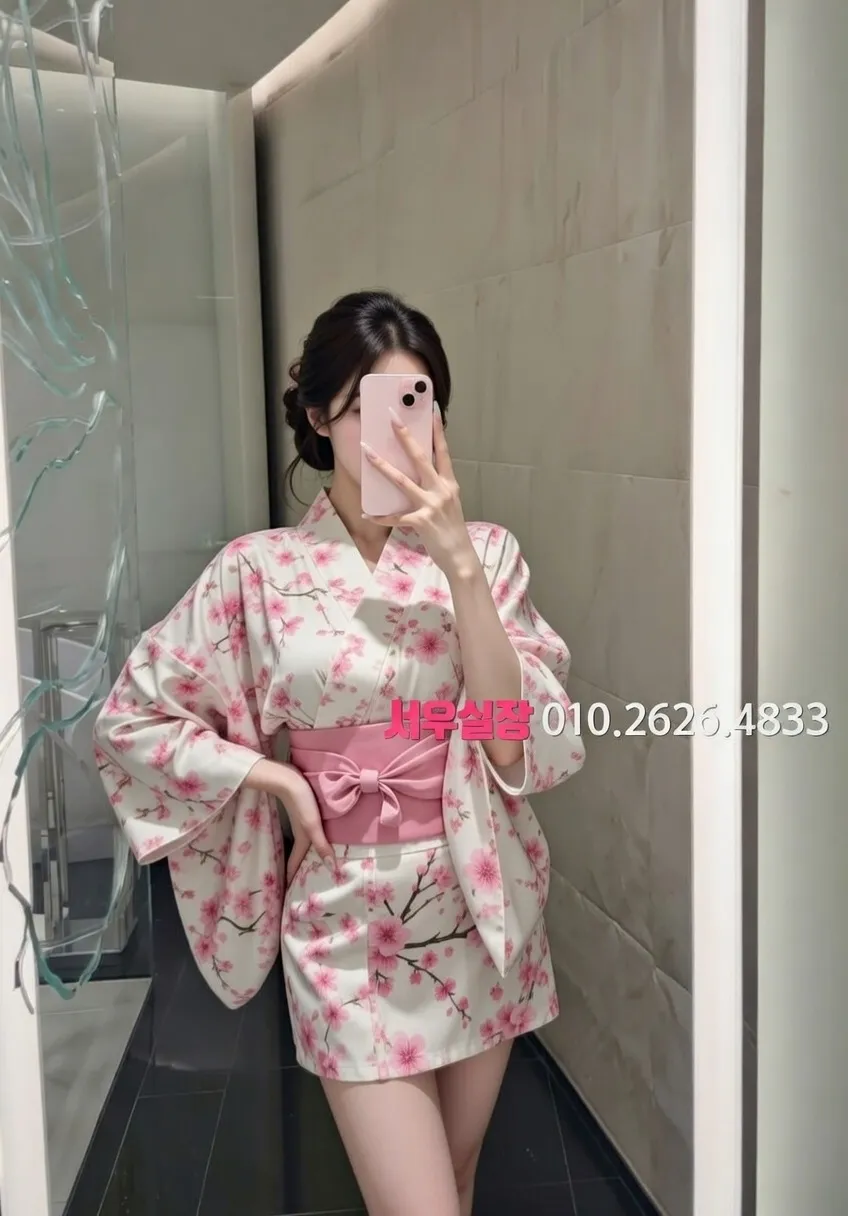 두정동 미러룸 프리미엄 라인업 10번 프로필